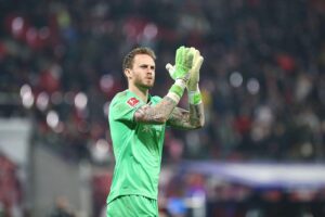 1. Bundesliga: Leverkusen triumphiert im Topspiel gegen Leipzig Leverkusener Spieler jubeln nach dem Sieg gegen Leipzig, Schick feiert seinen Dreierpack.